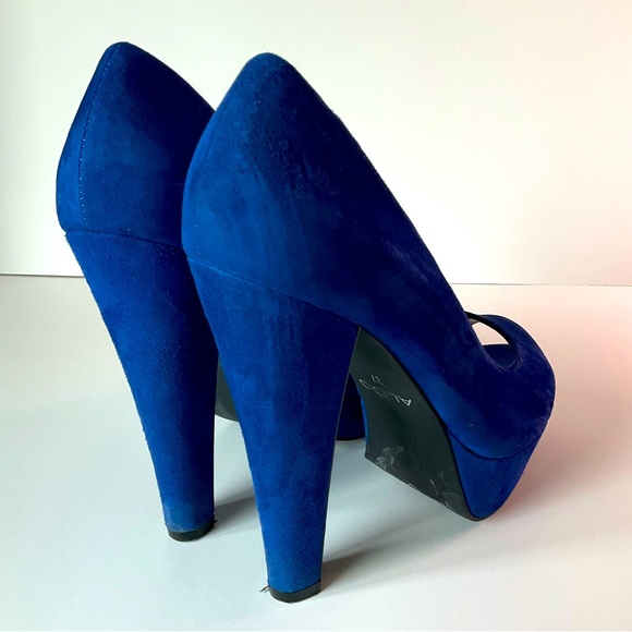 Aldo Platform Pump - 7 - Picture 4 of 6